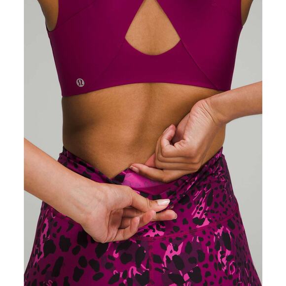 LULULEMON Base Pace High-Rise Crop 23" 14 Cheetah Camo Magenta Purple Multi - Picture 2 of 9